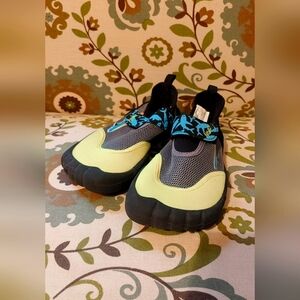 Kids Swim Shoes with Black and Yellow Design